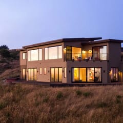 Sky House • Designer Retreat w/ Spa, Theater & Gym